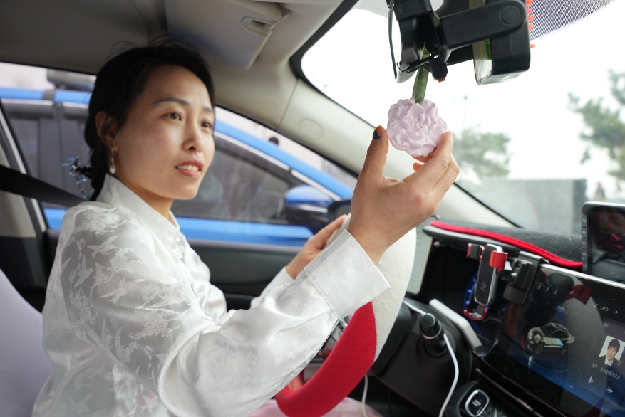 造“牡丹香车”助力牡丹文化节CQ9电子登录注册洛阳市打
