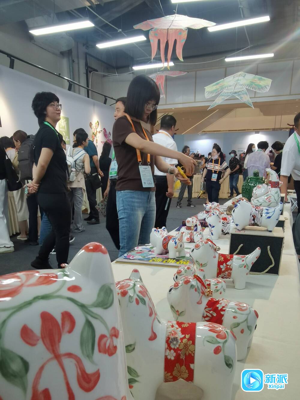 叫虎”亮相第九届中国成都国际非遗节CQ9电子版入口上大分！潍坊“瓷(图3)