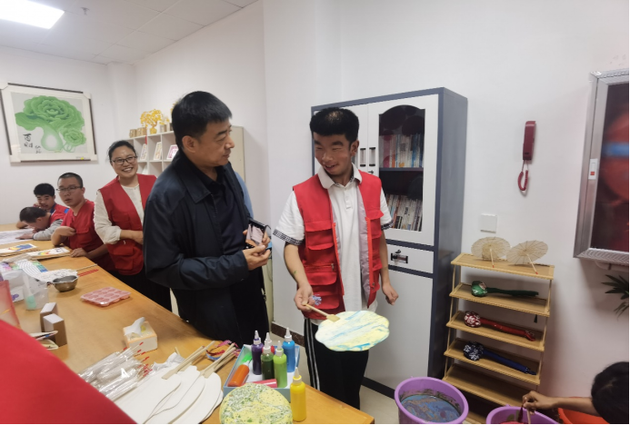 来：济莱特校、莱芜宏博康养中心校企融合展新篇CQ9电子平台网站校企携手展成果匠心巧手绘未(图1)